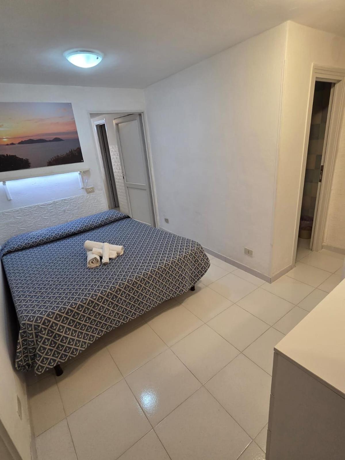 Agenzia Aprea Appartamenti Ponza Exterior foto