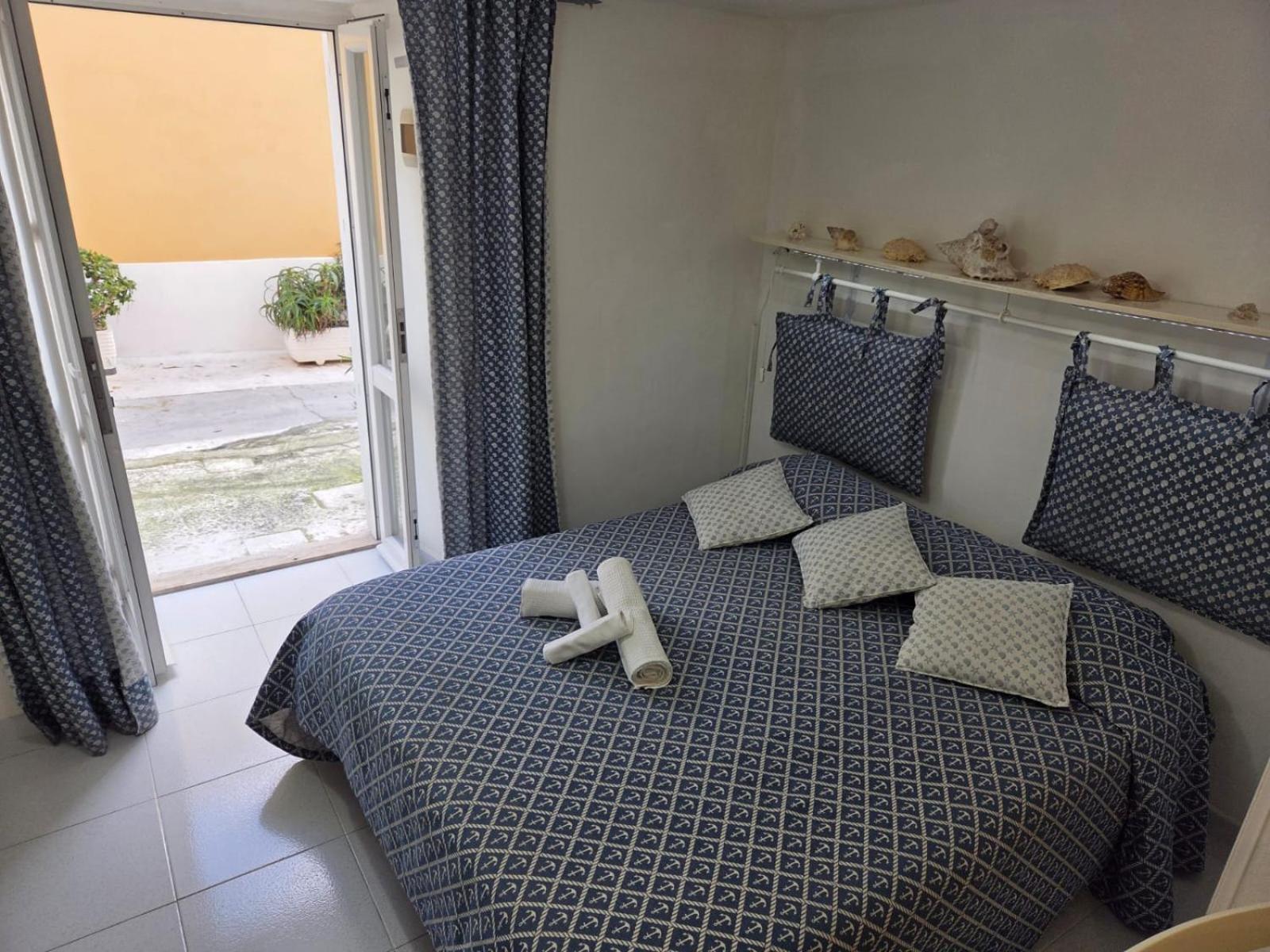 Agenzia Aprea Appartamenti Ponza Exterior foto