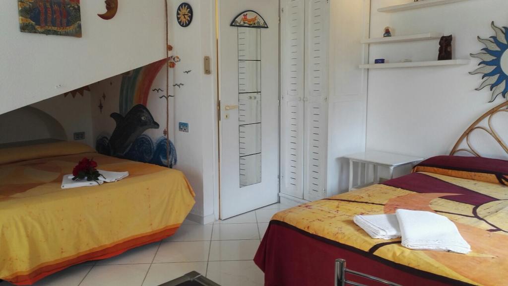 Agenzia Aprea Appartamenti Ponza Exterior foto
